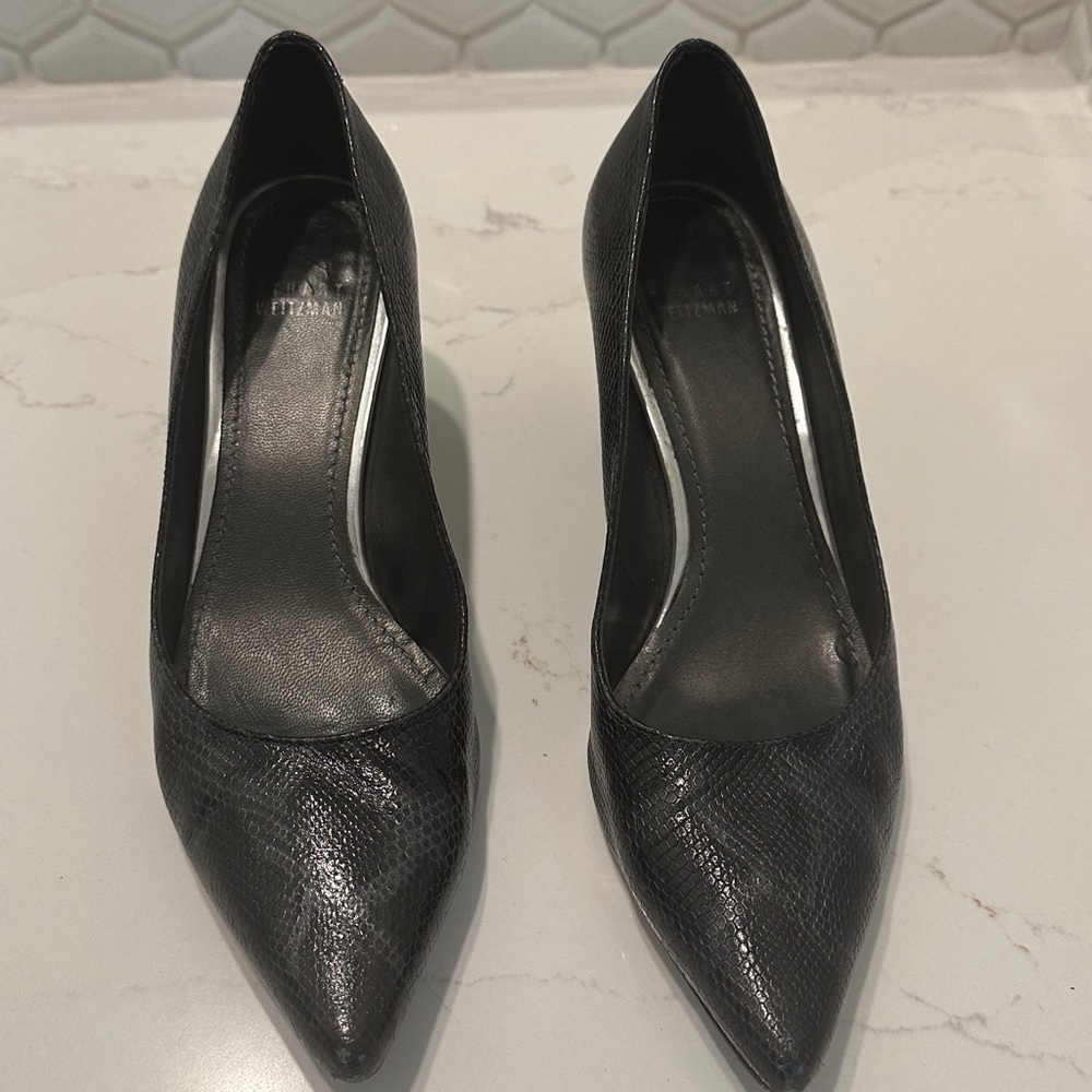 Stuart Weitzman Black Python Print Women's Pumps … - image 3